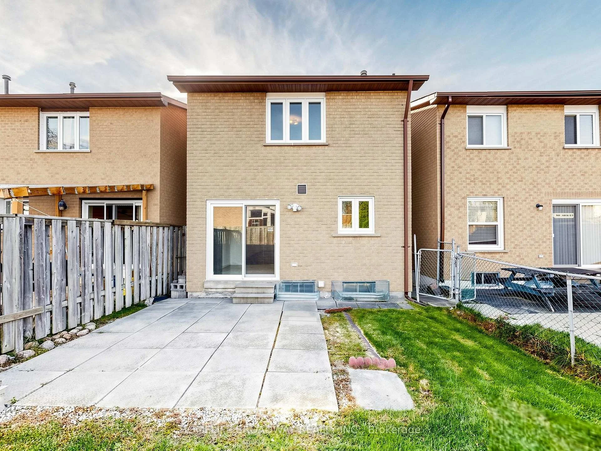 Photo 27 of 28 Appleby Crescent, Markham, Milliken Mills West — HOMEH