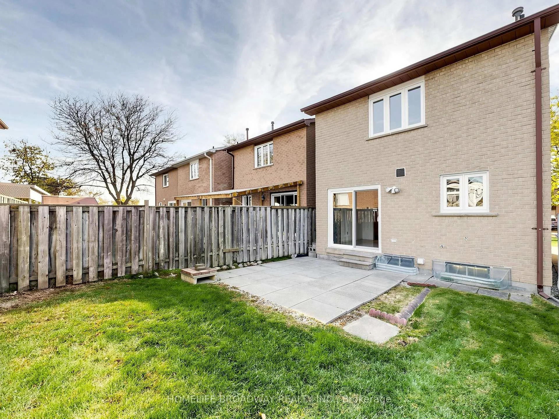 Photo 29 of 28 Appleby Crescent, Markham, Milliken Mills West — HOMEH