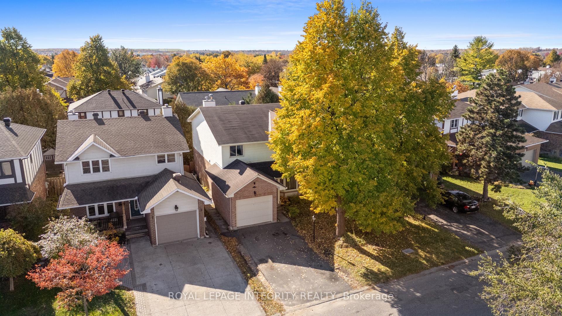 Photo 2 of 17 Constable Street, Ottawa, Barrhaven - Cedargrove/Fraserdale — HOMEH