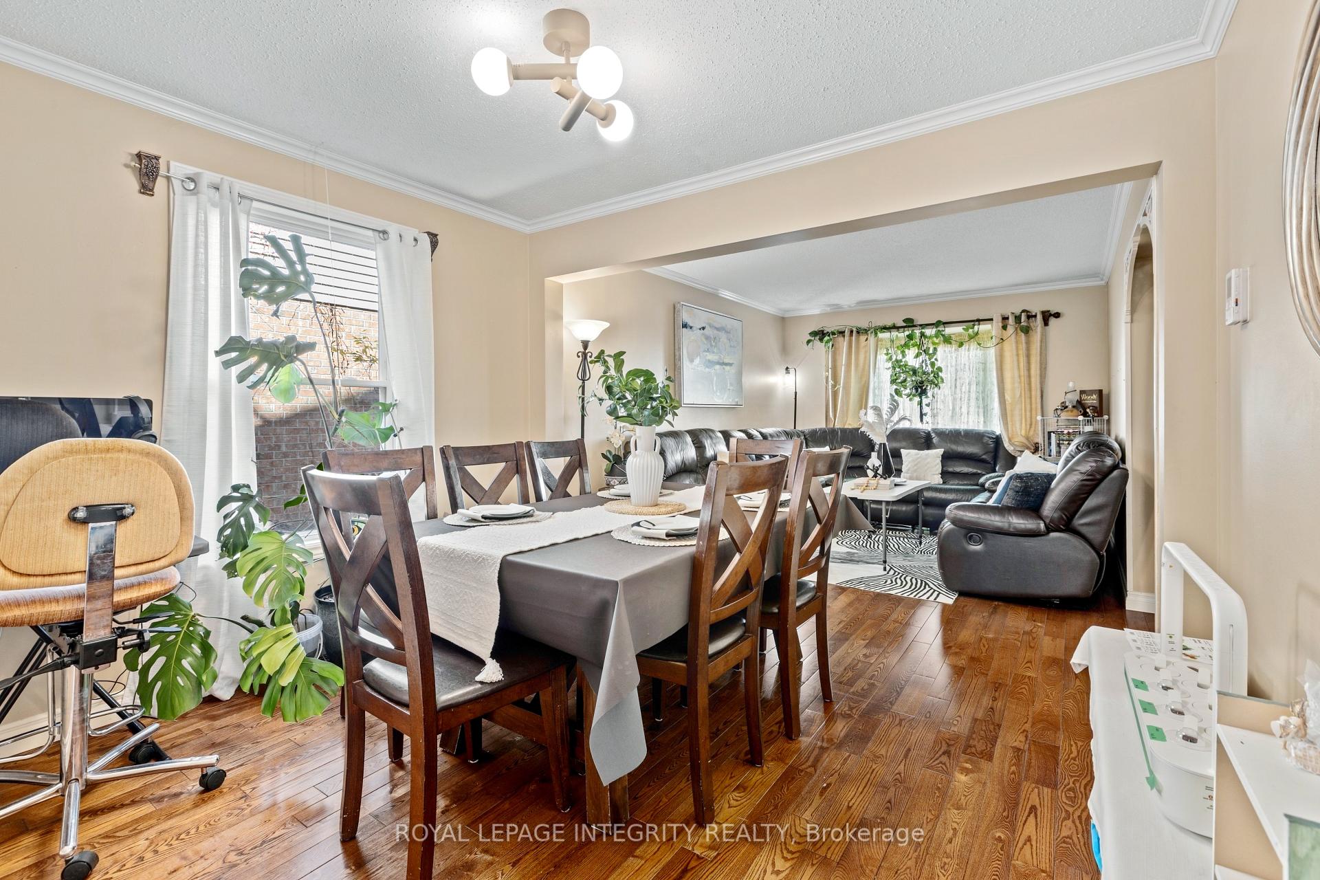 Photo 7 of 17 Constable Street, Ottawa, Barrhaven - Cedargrove/Fraserdale — HOMEH