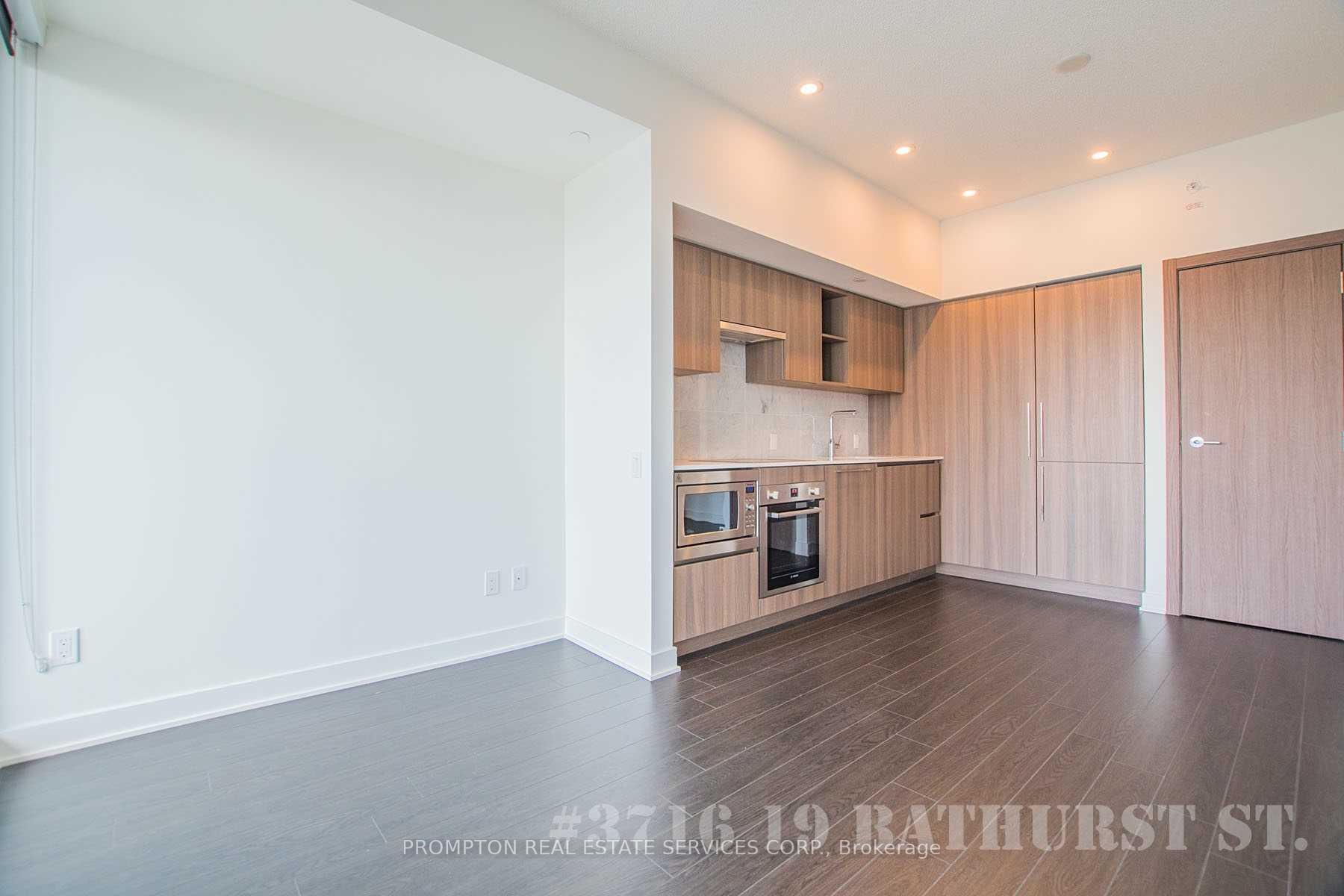 Photo 5 of Unit 3716, 19 Bathurst Street, Toronto, Waterfront Communities — HOMEH