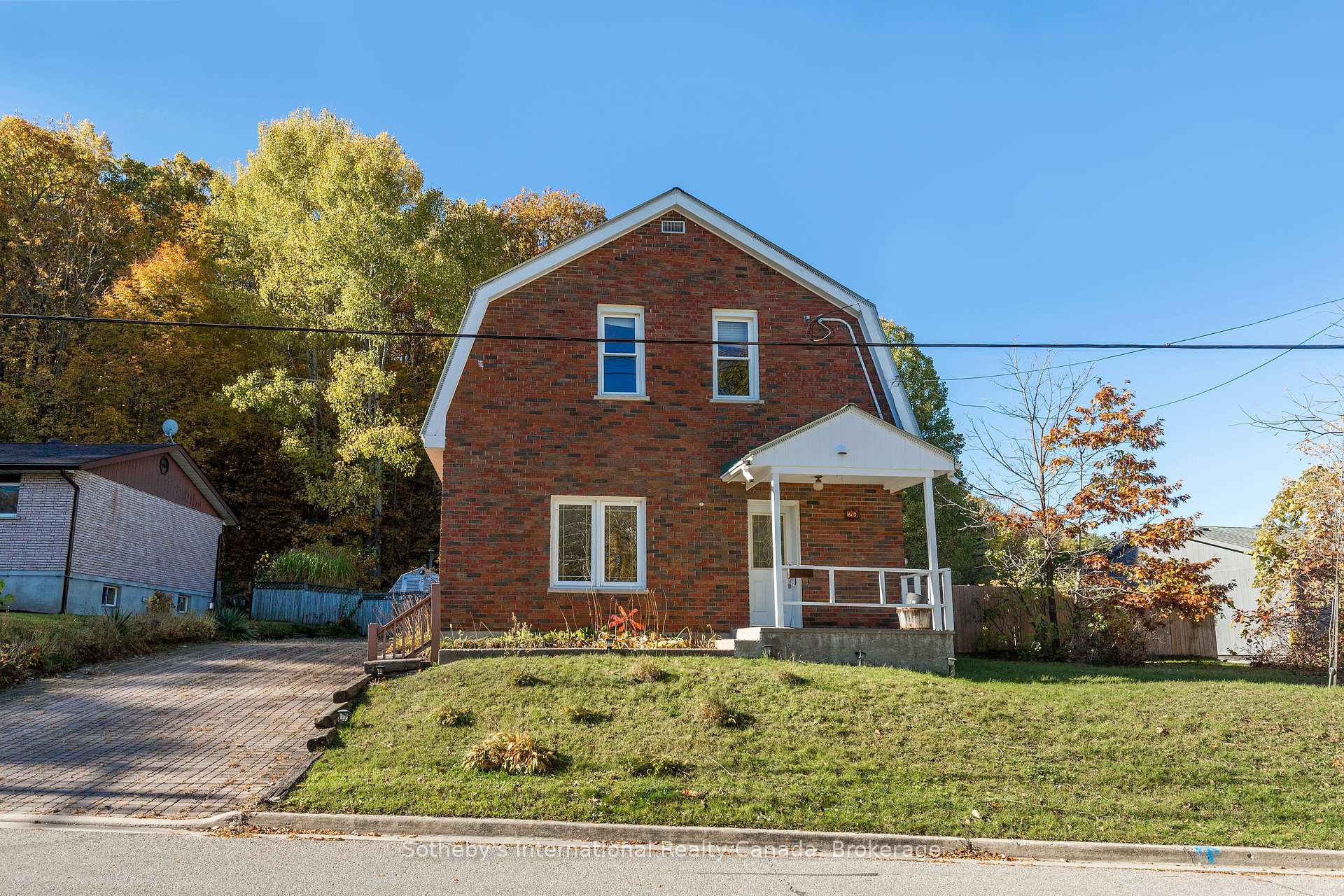 Photo 13 of 20 Ludlow Street, Midland — HOMEH