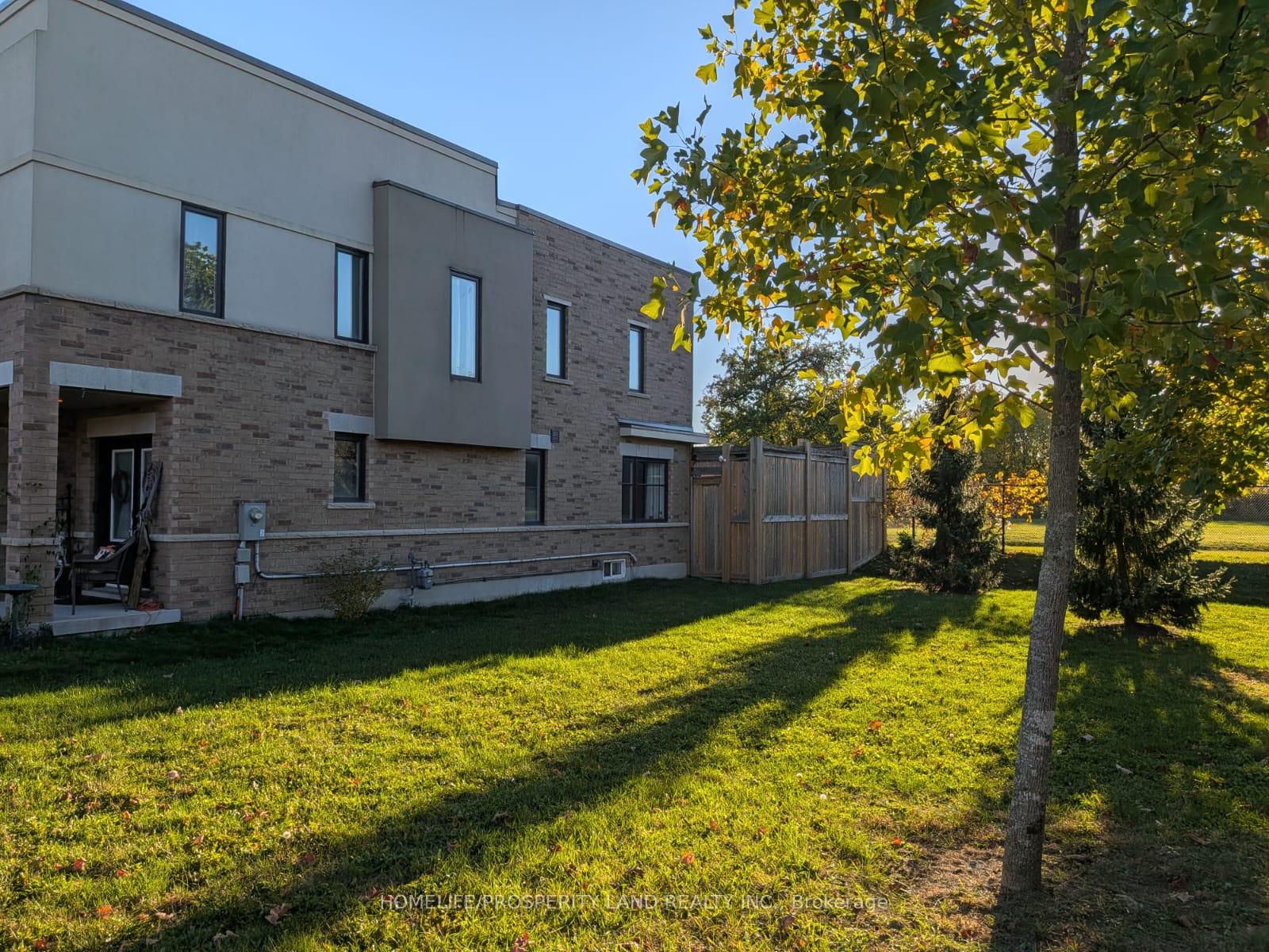 Photo 6 of 64 Jerseyville Way, Whitby, Downtown Whitby — HOMEH