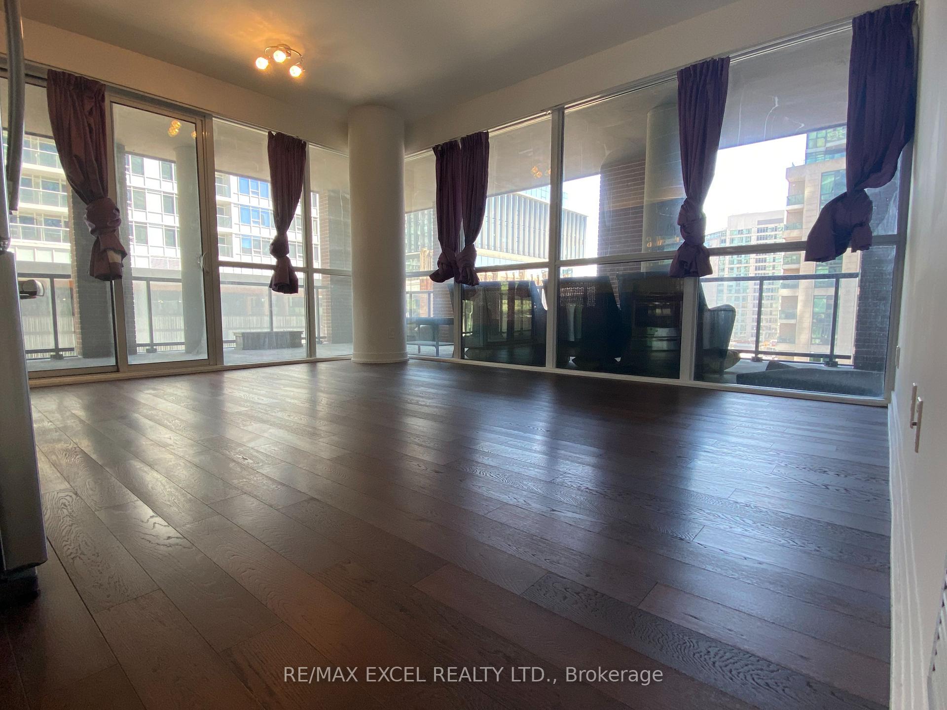 Photo 2 of Unit 510, 20 Bruyeres Mews, Toronto, Niagara — HOMEH