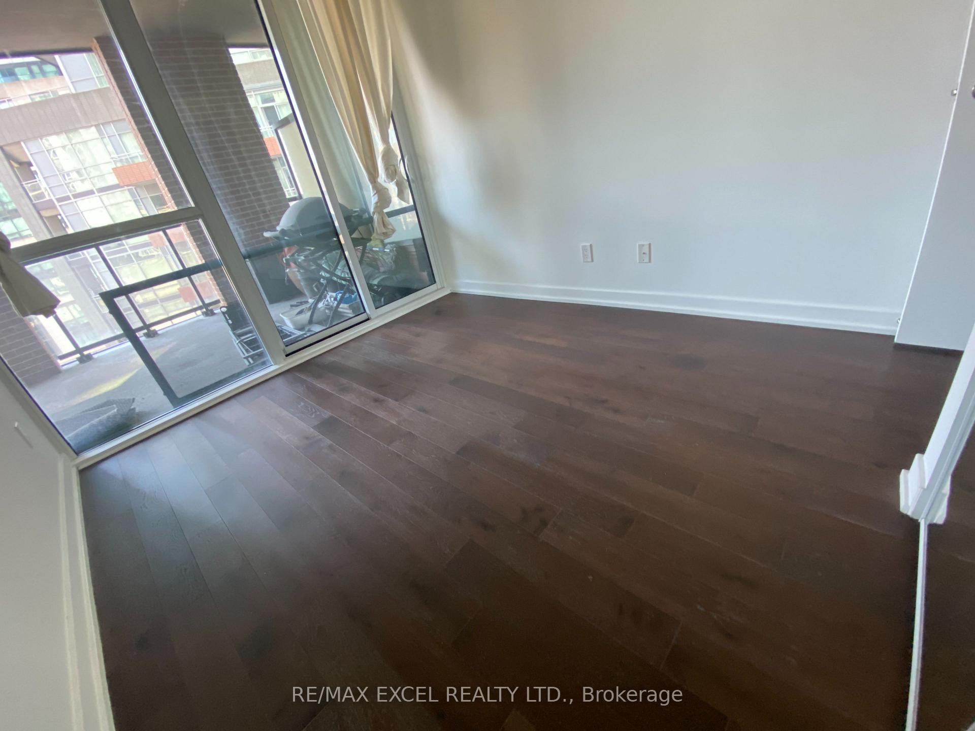 Photo 14 of Unit 510, 20 Bruyeres Mews, Toronto, Niagara — HOMEH