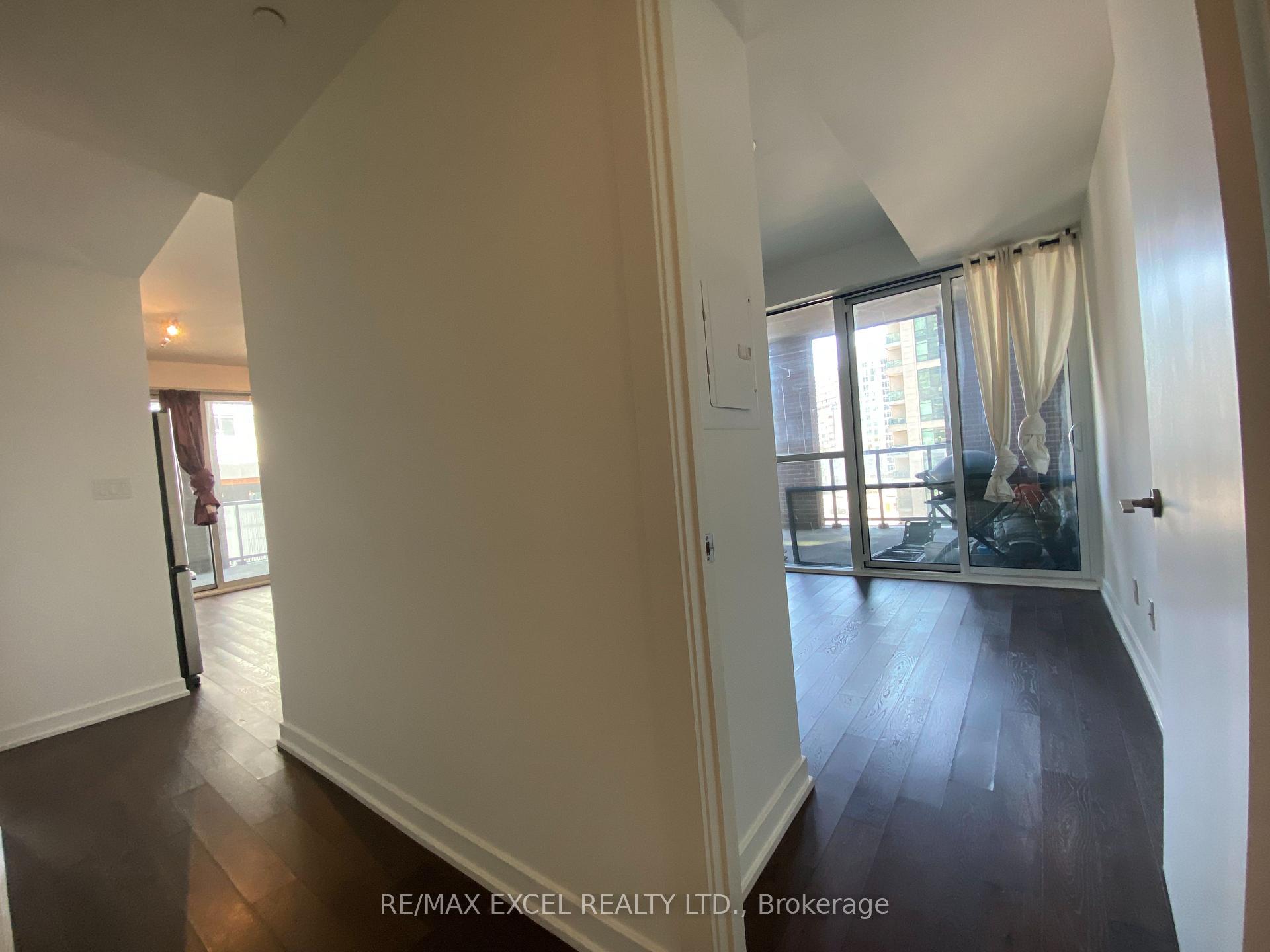 Photo 17 of Unit 510, 20 Bruyeres Mews, Toronto, Niagara — HOMEH