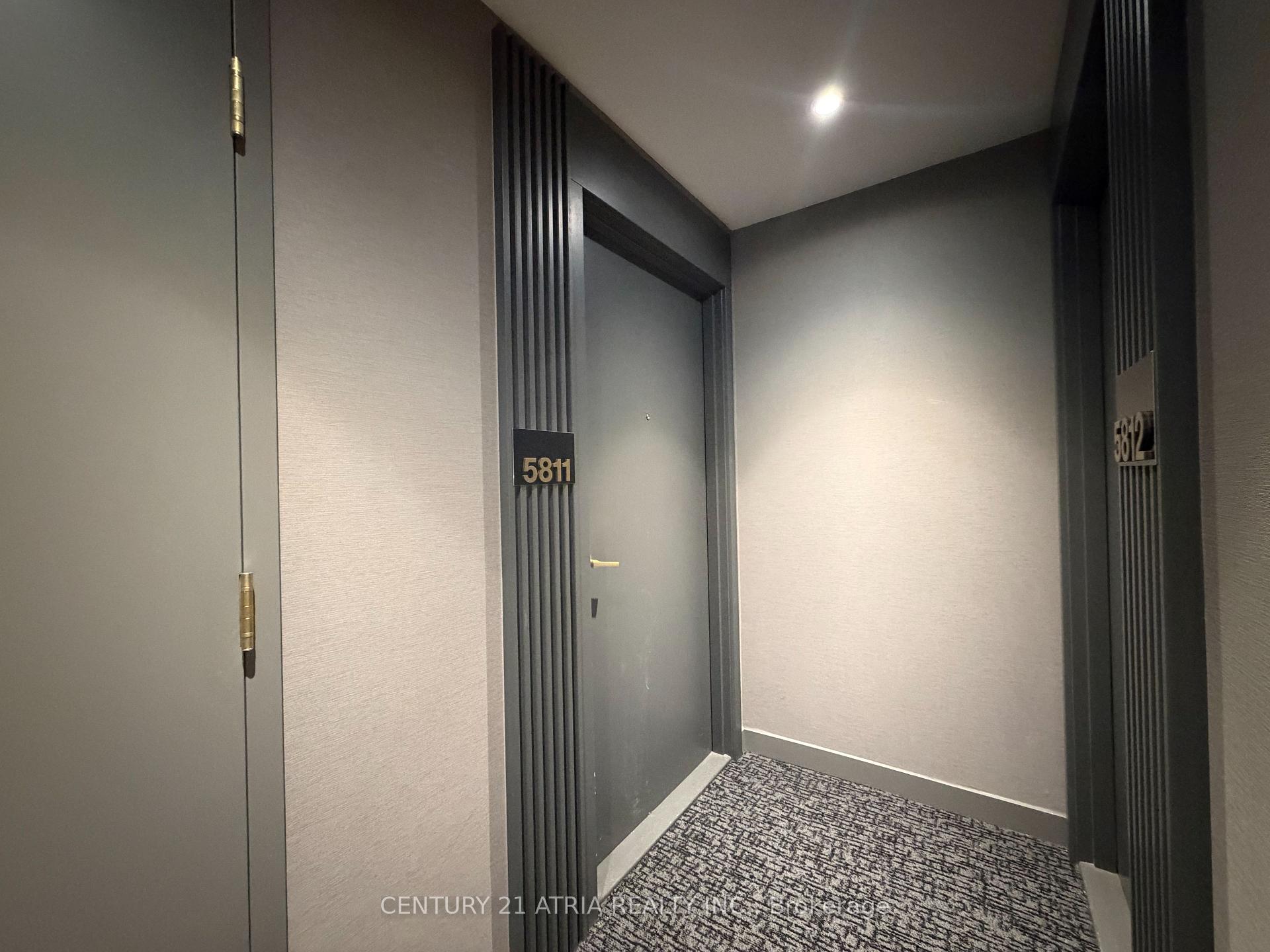 Photo 2 of Unit 5811, 5 Buttermill Avenue, Vaughan, Vaughan Corporate Centre — HOMEH