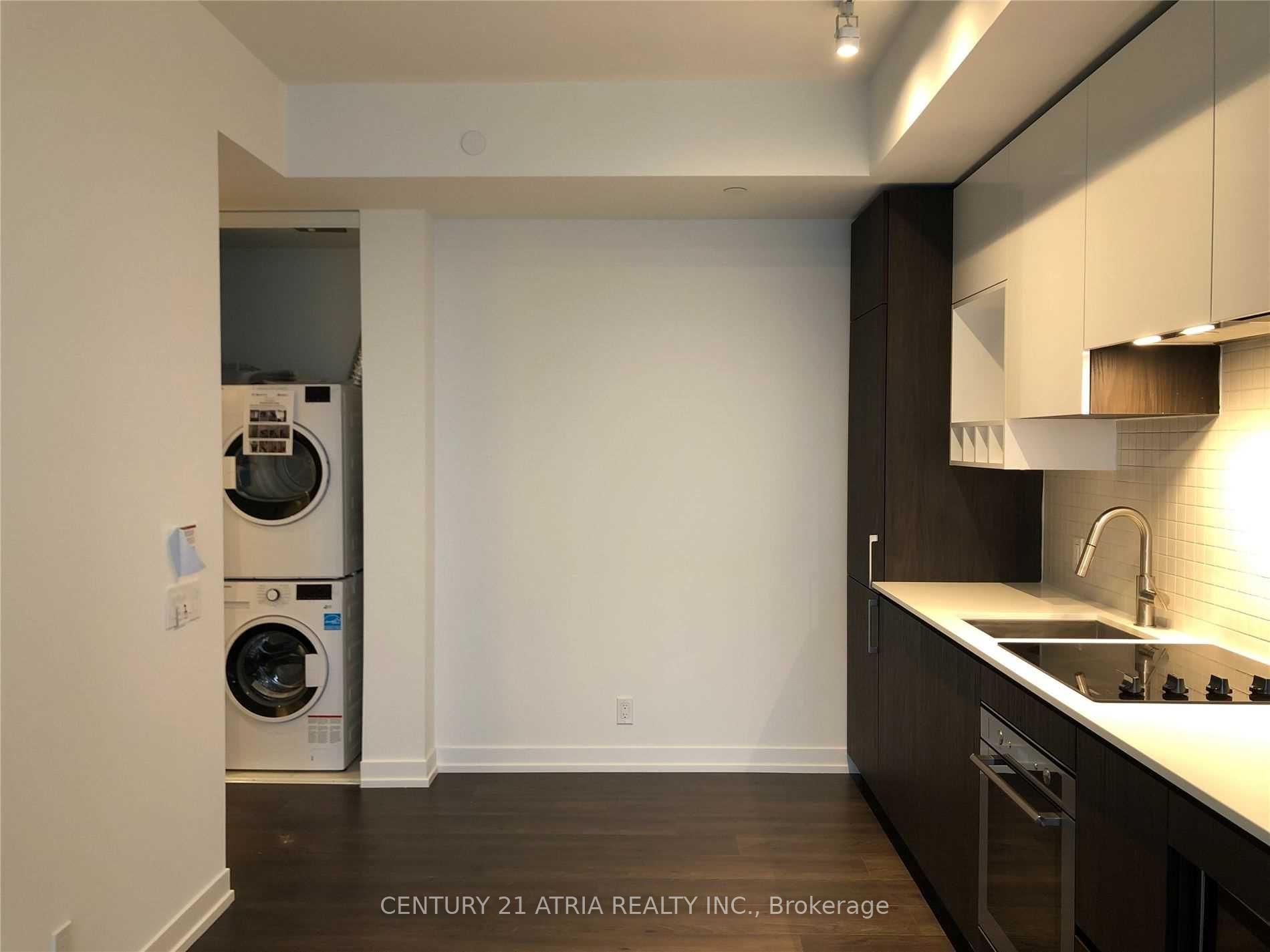 Photo 8 of Unit 5811, 5 Buttermill Avenue, Vaughan, Vaughan Corporate Centre — HOMEH