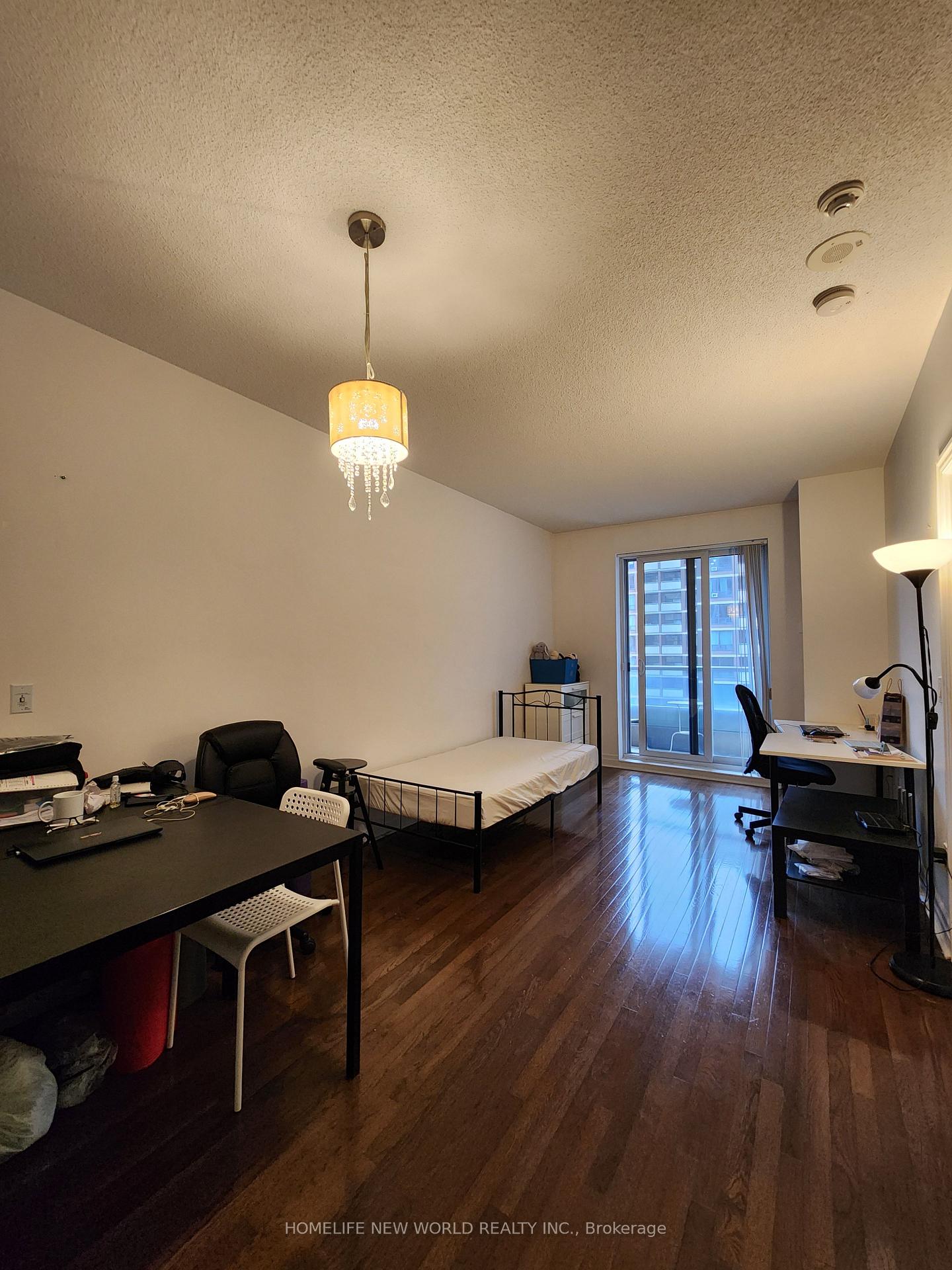 Photo 3 of Unit 1507, 35 Balmuto Street, Toronto, Bay Street Corridor — HOMEH