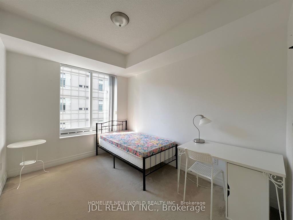 Photo 5 of Unit 1507, 35 Balmuto Street, Toronto, Bay Street Corridor — HOMEH