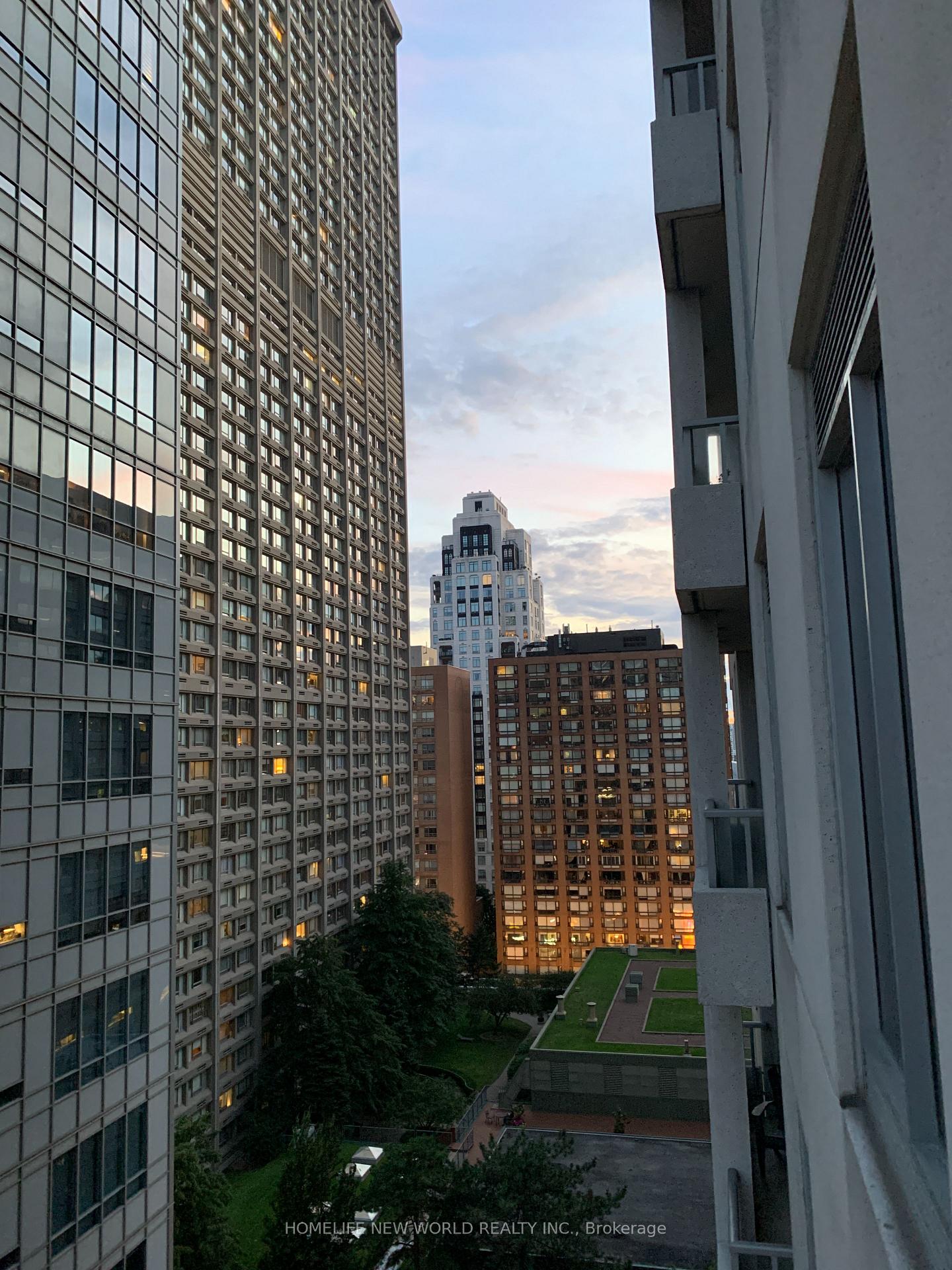 Photo 19 of Unit 1507, 35 Balmuto Street, Toronto, Bay Street Corridor — HOMEH