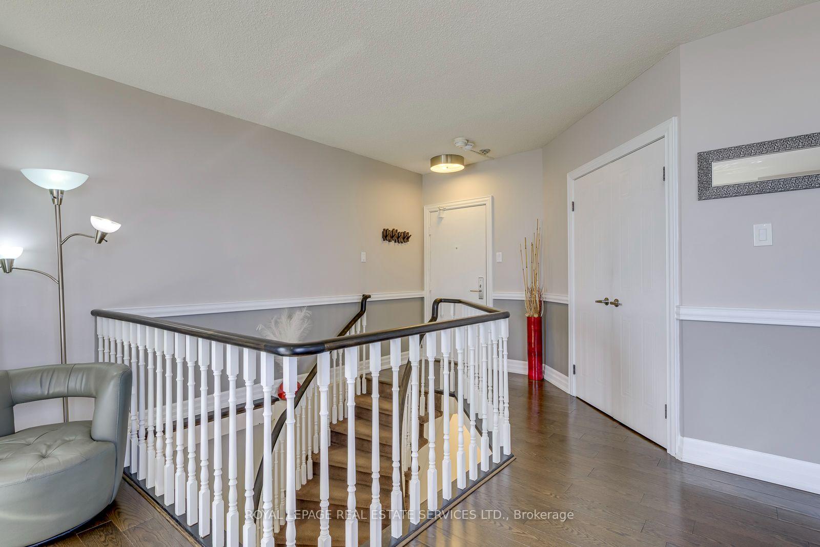 Photo 9 of Unit UPH 02, 25 Fairview Road, Mississauga, Fairview — HOMEH