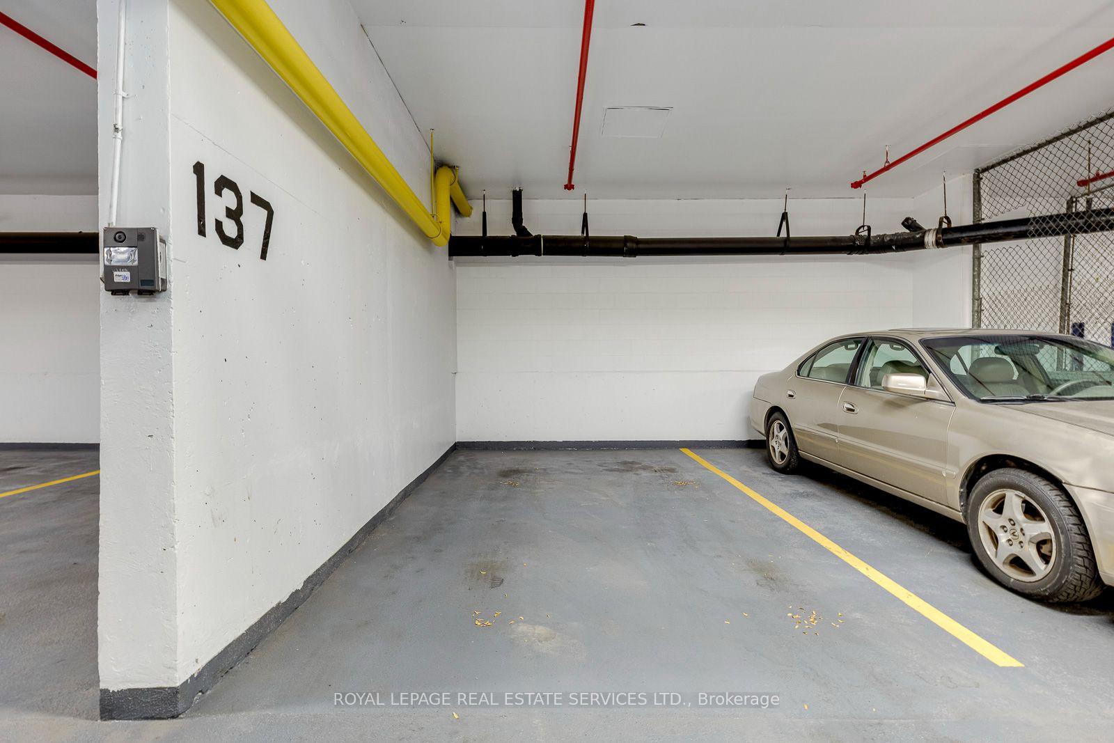 Photo 39 of Unit UPH 02, 25 Fairview Road, Mississauga, Fairview — HOMEH