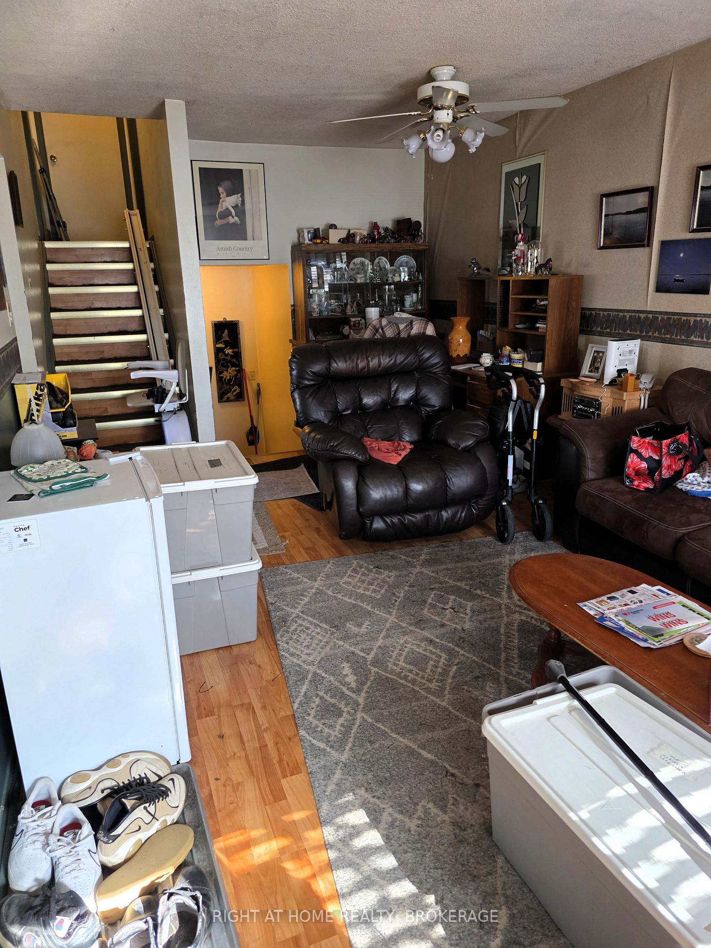 Photo 7 of 8073 Lynhurst Drive, Niagara Falls, West Wood — HOMEH
