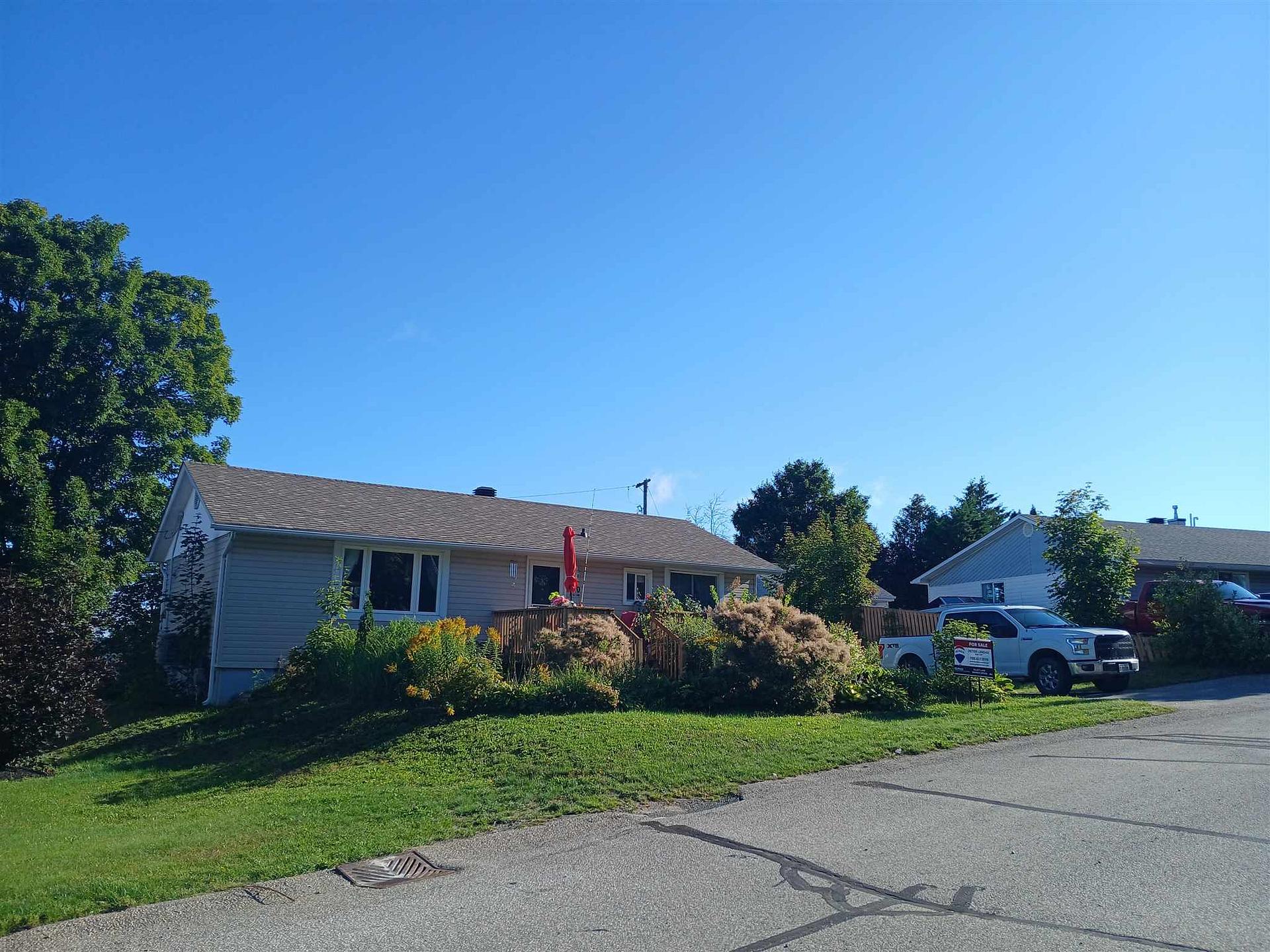 Photo 1 of 20 Gillanders Road, Elliot Lake, West — HOMEH