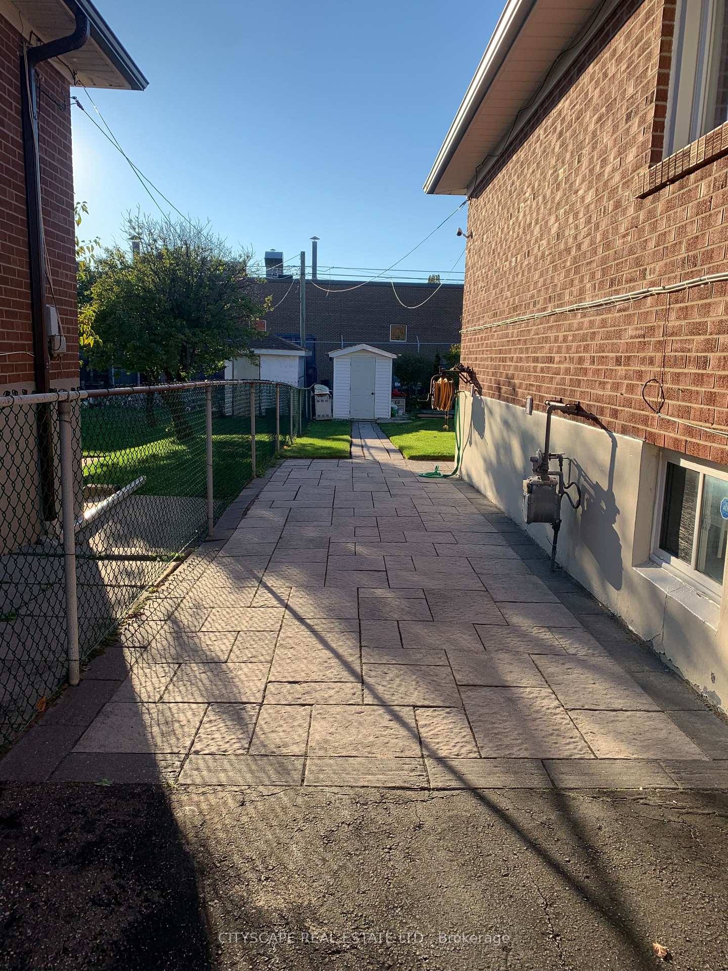 Photo 3 of Unit Bsmt, 120 Hullmar Drive, North York, Black Creek — HOMEH