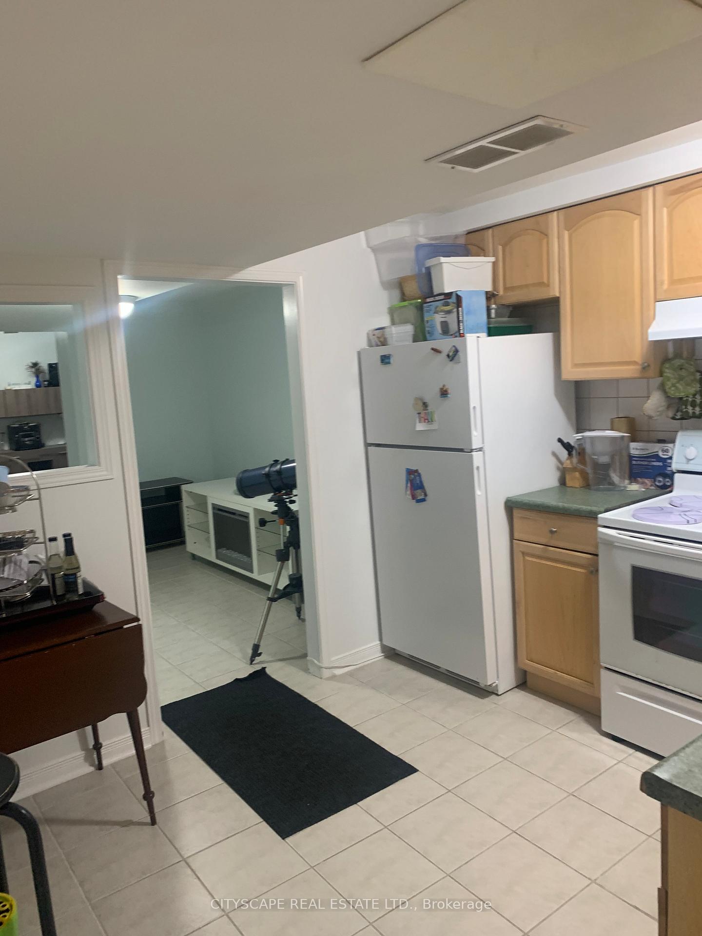Photo 5 of Unit Bsmt, 120 Hullmar Drive, North York, Black Creek — HOMEH