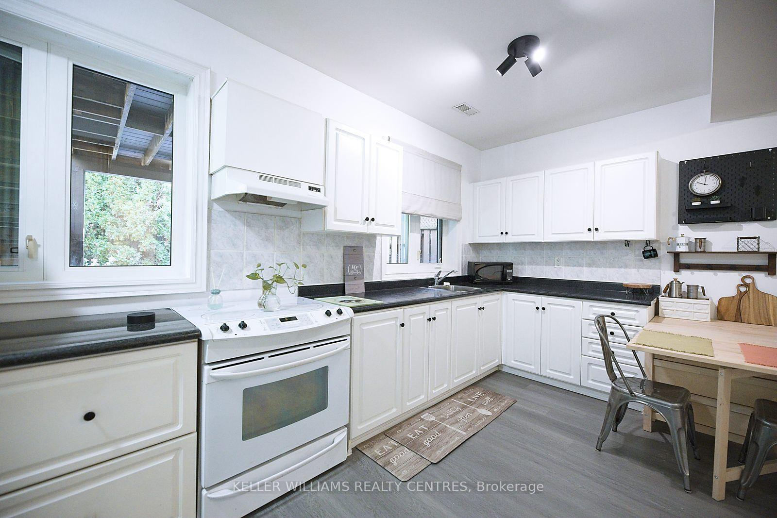 Photo 4 of Unit Bsmt, 61 Fairchild Avenue, North York, Newtonbrook West — HOMEH