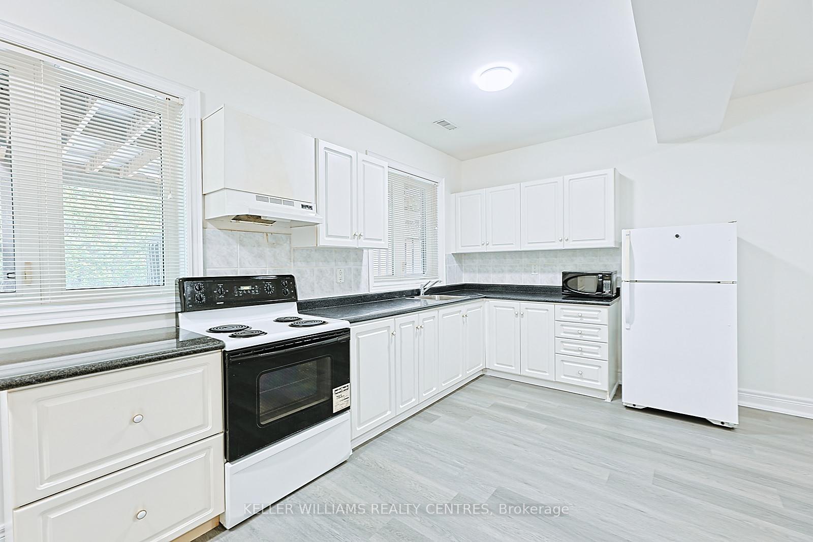 Photo 10 of Unit Bsmt, 61 Fairchild Avenue, North York, Newtonbrook West — HOMEH