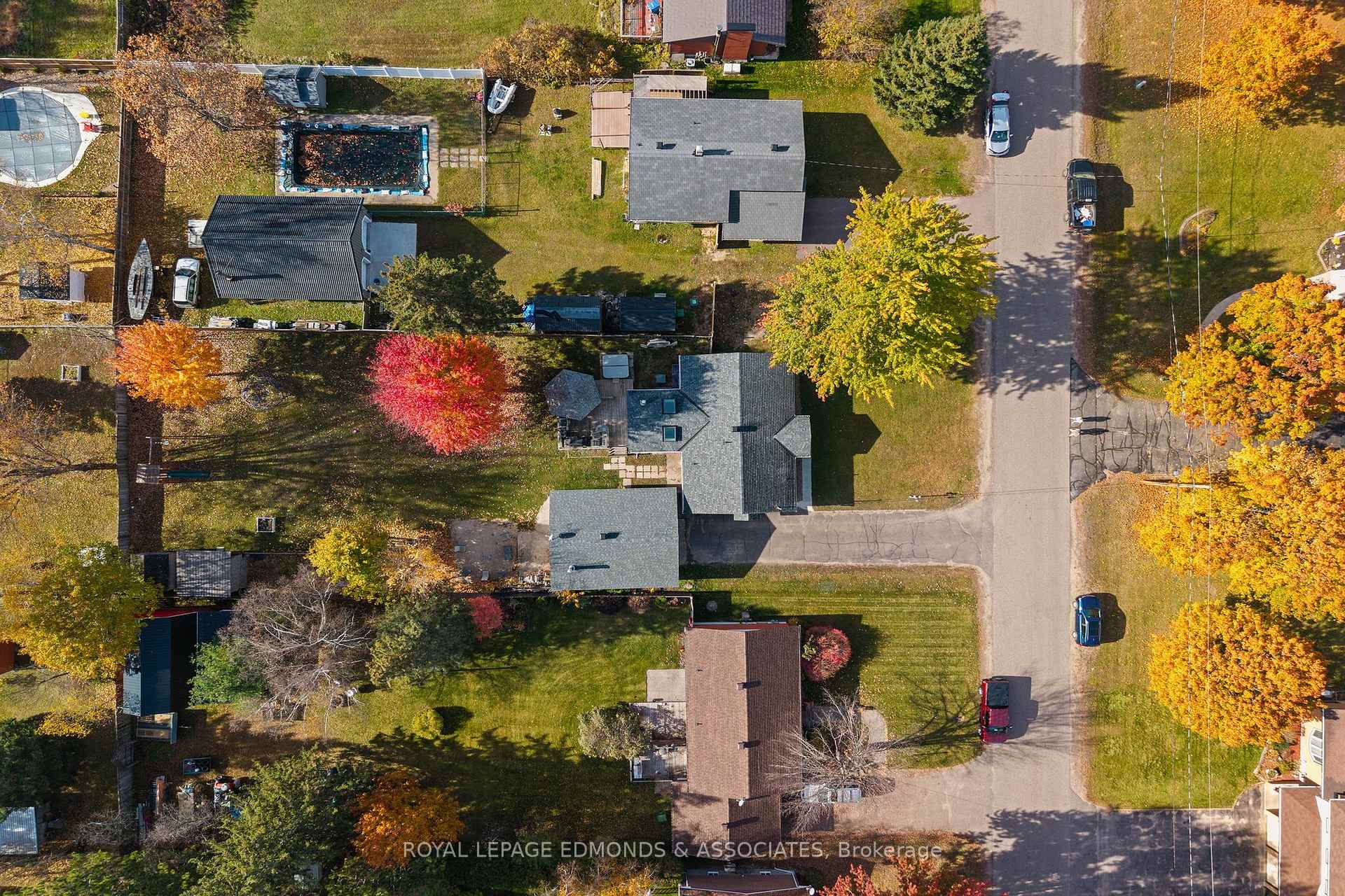 Photo 6 of 10 Sunset Crescent, Petawawa, Petawawa — HOMEH