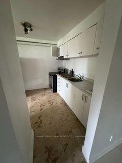 Photo 8 of Unit Lower, 437 Lawrence Avenue W, Toronto, Bedford Park-Nortown — HOMEH