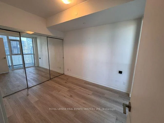 Photo 9 of Unit 2103, 50 Ordnance Street, Toronto, Niagara — HOMEH