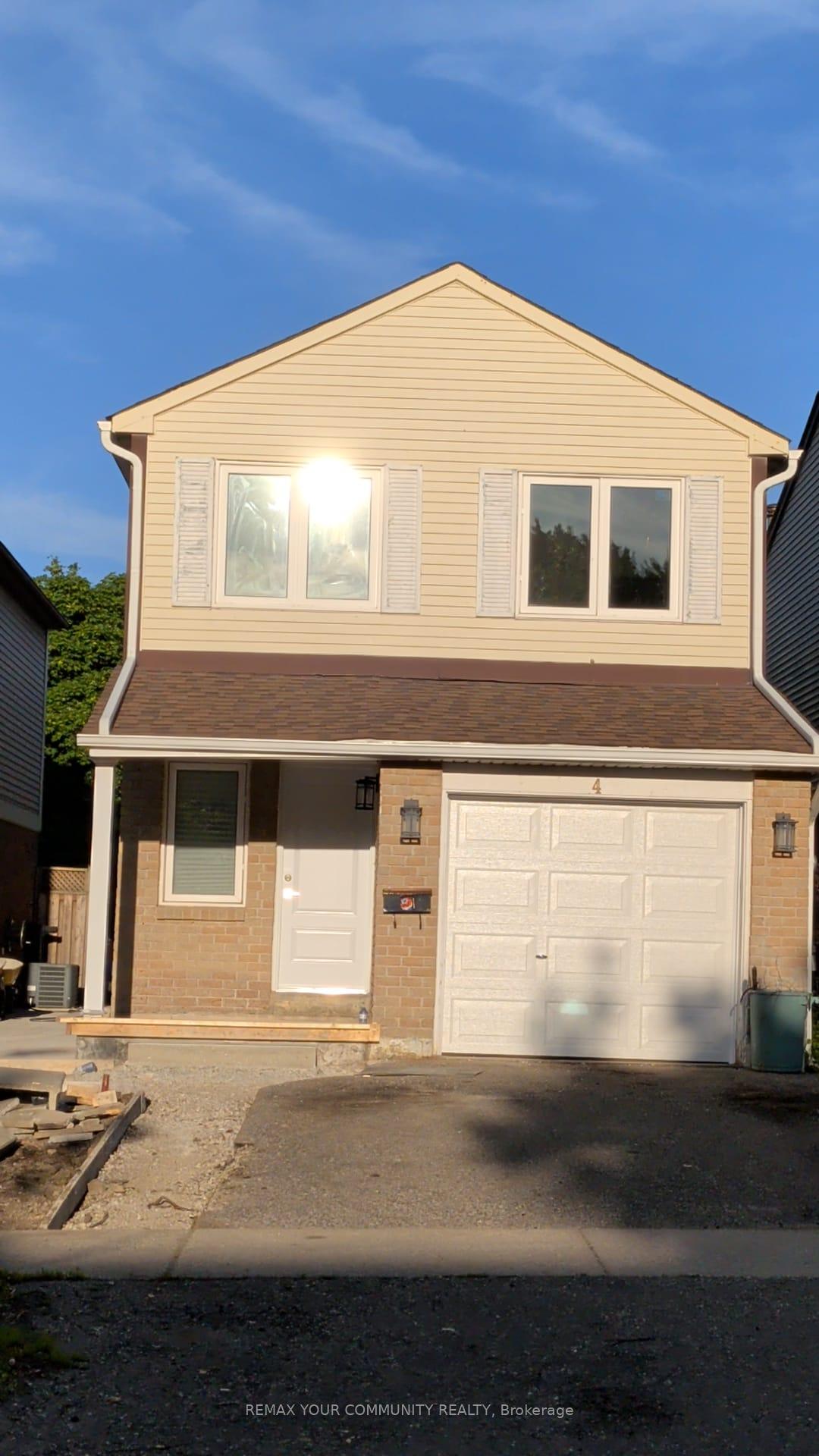 Photo 1 of Unit Upper, 4 Malabar Crescent S, Brampton, Central Park — HOMEH