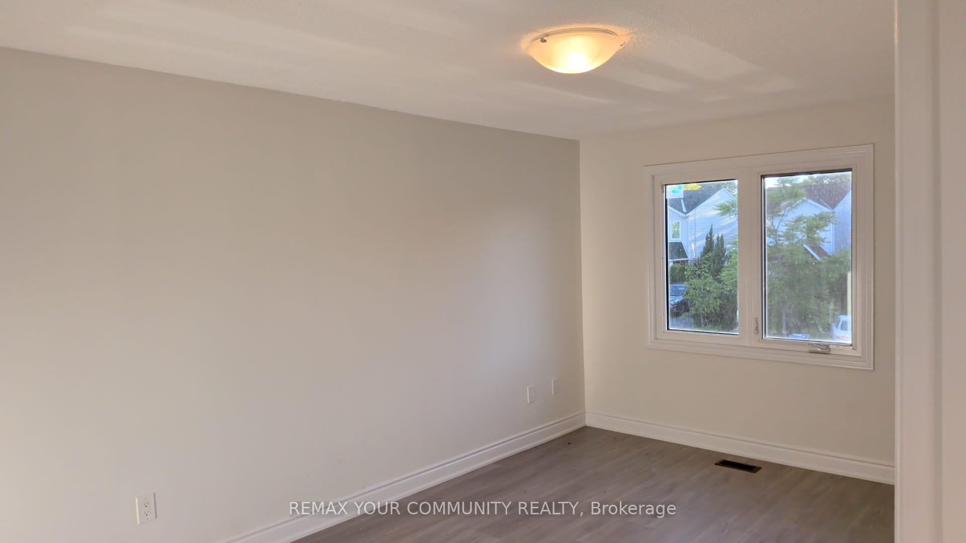 Photo 7 of Unit Upper, 4 Malabar Crescent S, Brampton, Central Park — HOMEH