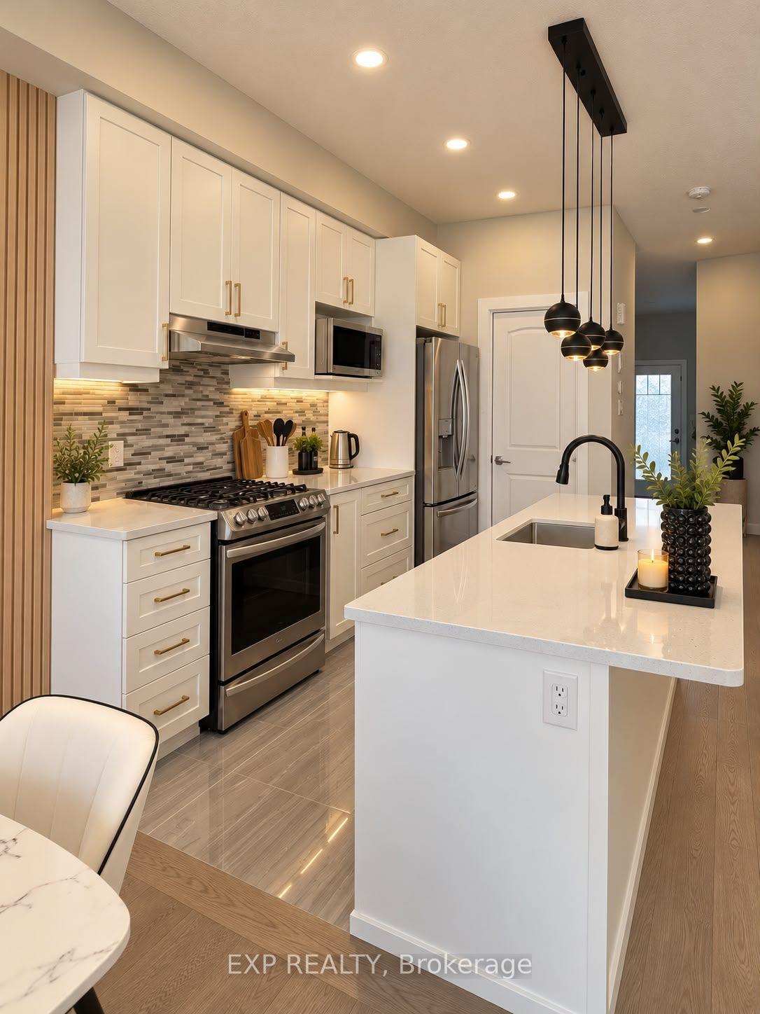 Photo 4 of 241 Pingwi Place, Ottawa, Blossom Park/Kemp Park/Findlay Creek — HOMEH