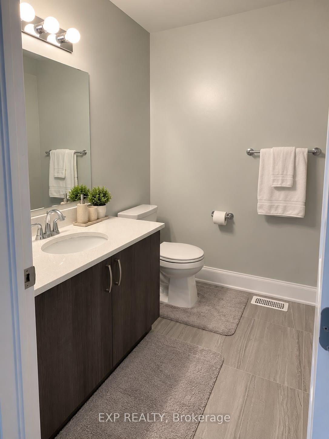 Photo 7 of 241 Pingwi Place, Ottawa, Blossom Park/Kemp Park/Findlay Creek — HOMEH