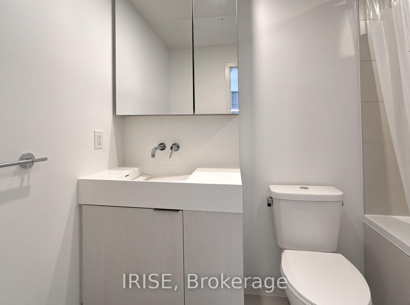 Photo 4 of Unit 2211, 20 Richardson Street, Toronto, Waterfront Communities — HOMEH