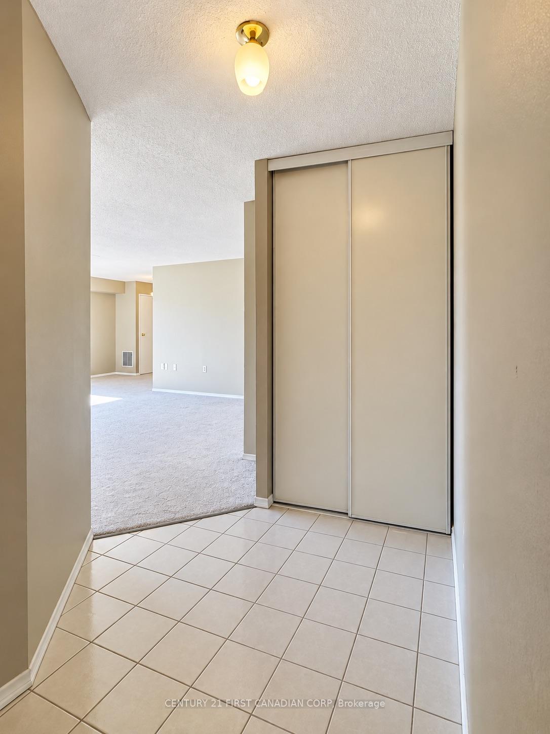 Photo 17 of Unit 401, 860 Commissioners Road E, London, South H — HOMEH