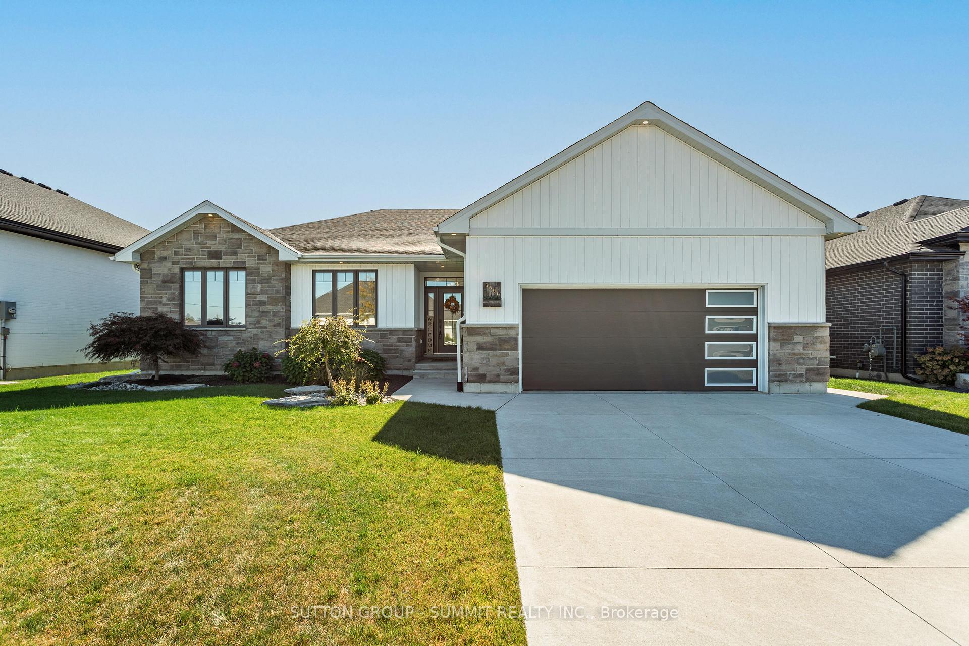 Photo of 3591 Mia Lane