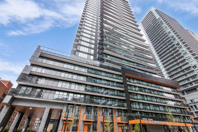 Photo of Unit 2913S, 127 Broadway Avenue