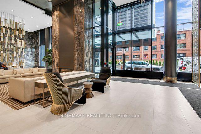 Photo 3 of Unit 2913S, 127 Broadway Avenue, Toronto, Mount Pleasant West — HOMEH