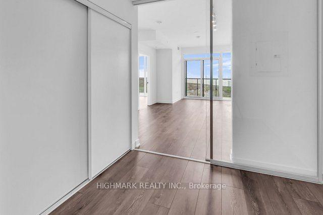Photo 16 of Unit 2913S, 127 Broadway Avenue, Toronto, Mount Pleasant West — HOMEH
