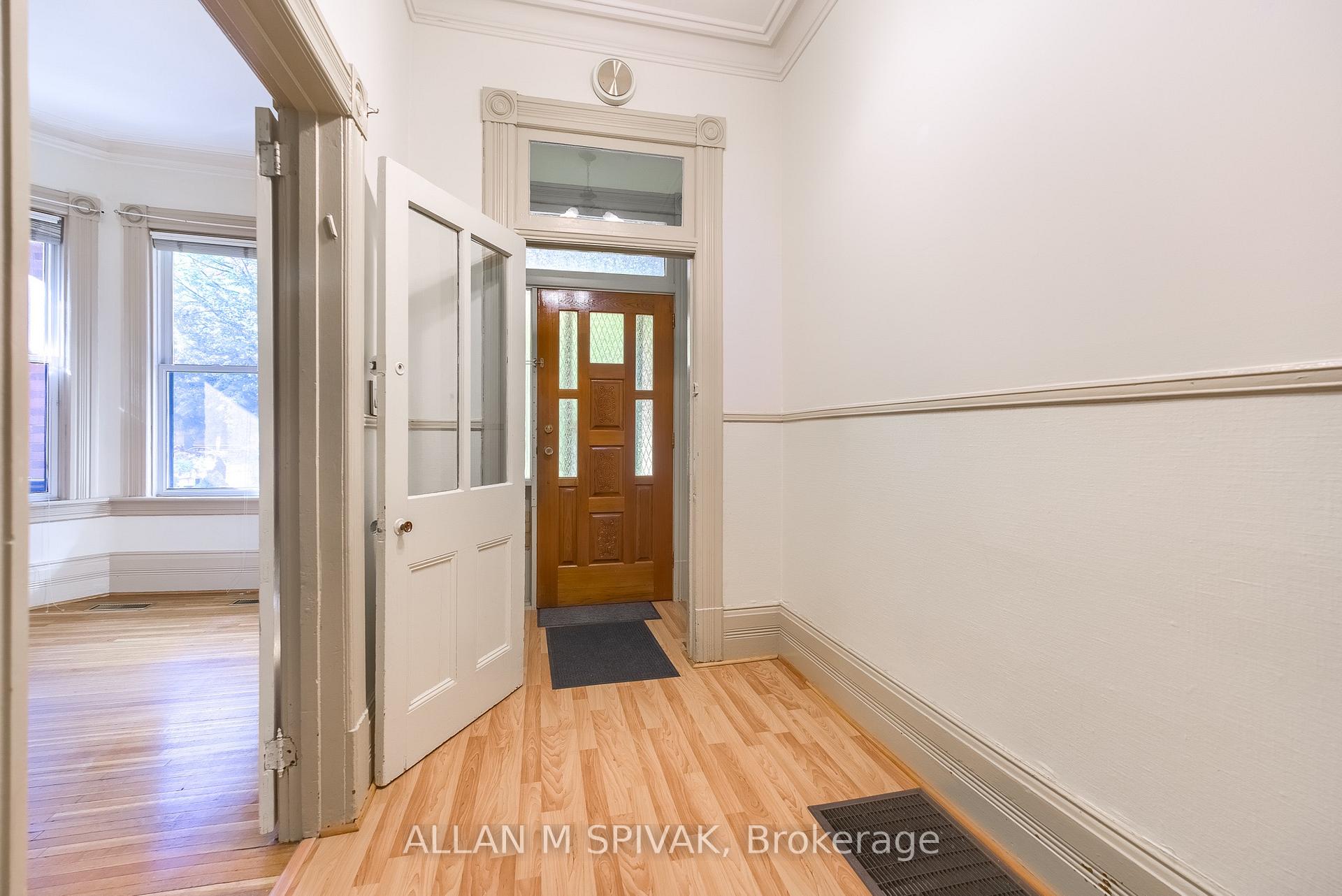 Photo 3 of 11 Major Street, Toronto, University — HOMEH