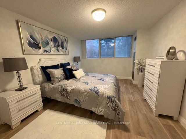 Photo 11 of Unit 107, 3695 Kaneff Crescent, Mississauga, Mississauga Valleys — HOMEH