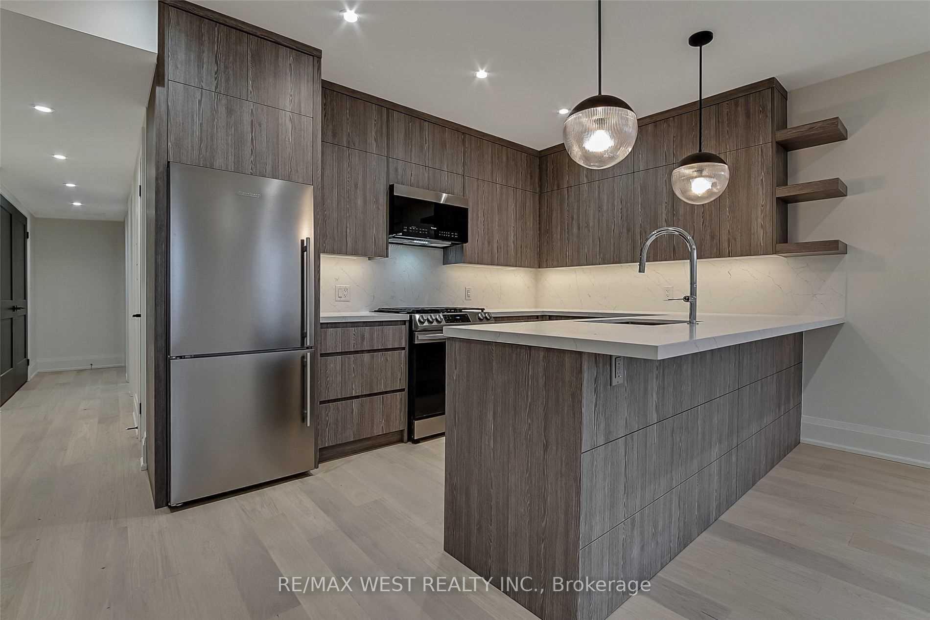 Photo 4 of Unit 3rd, 201 Cedric Avenue, Toronto, Oakwood Village — HOMEH