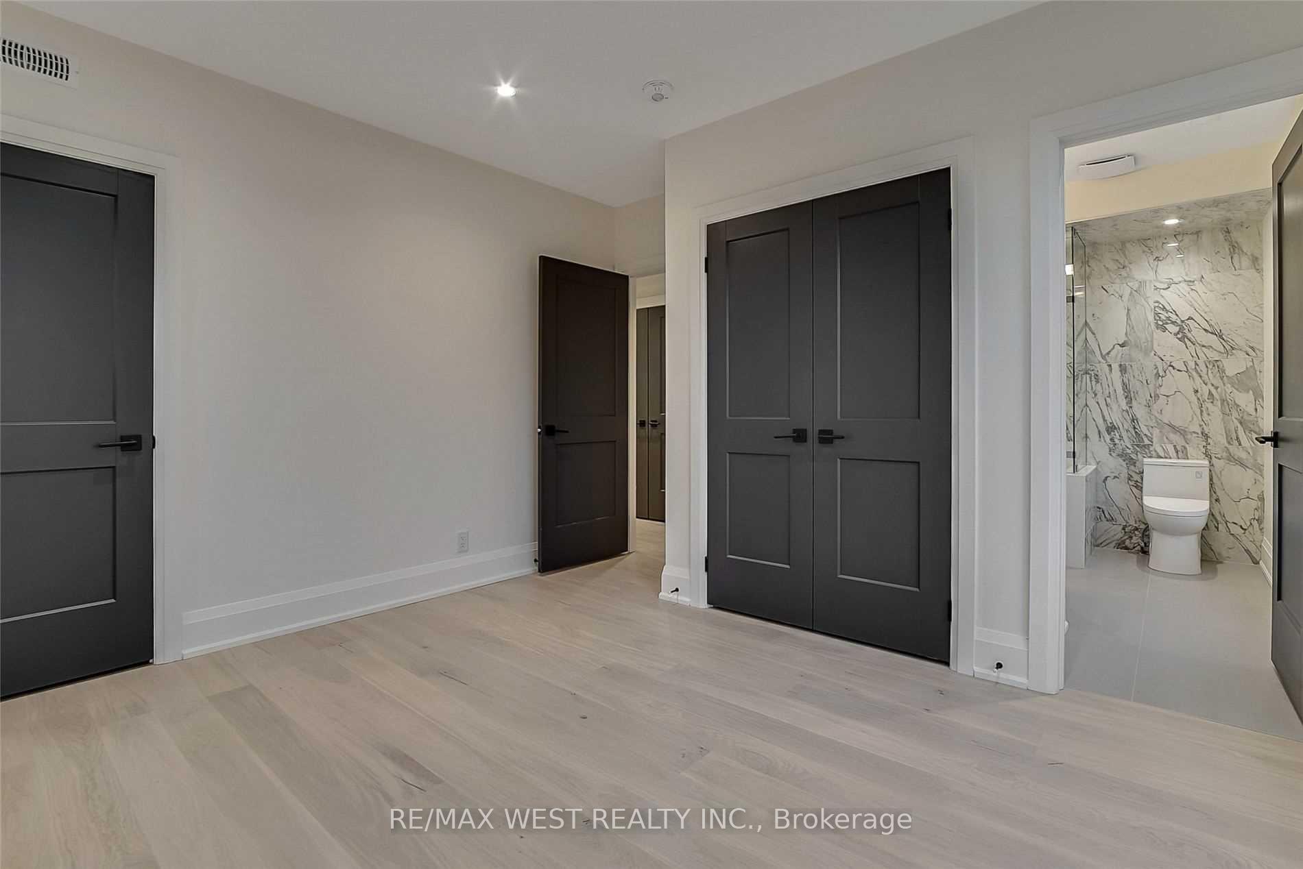 Photo 8 of Unit 3rd, 201 Cedric Avenue, Toronto, Oakwood Village — HOMEH