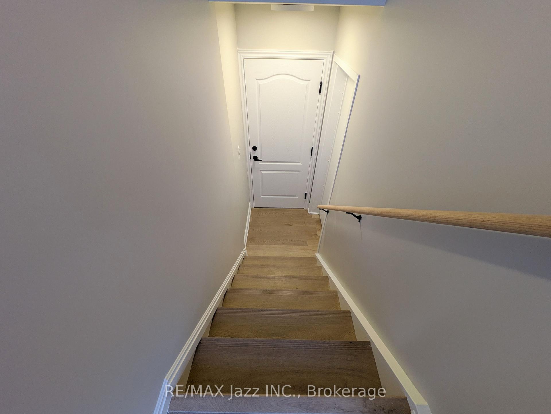 Photo 7 of Unit 2, 311 Dwight Avenue, Oshawa, Lakeview — HOMEH