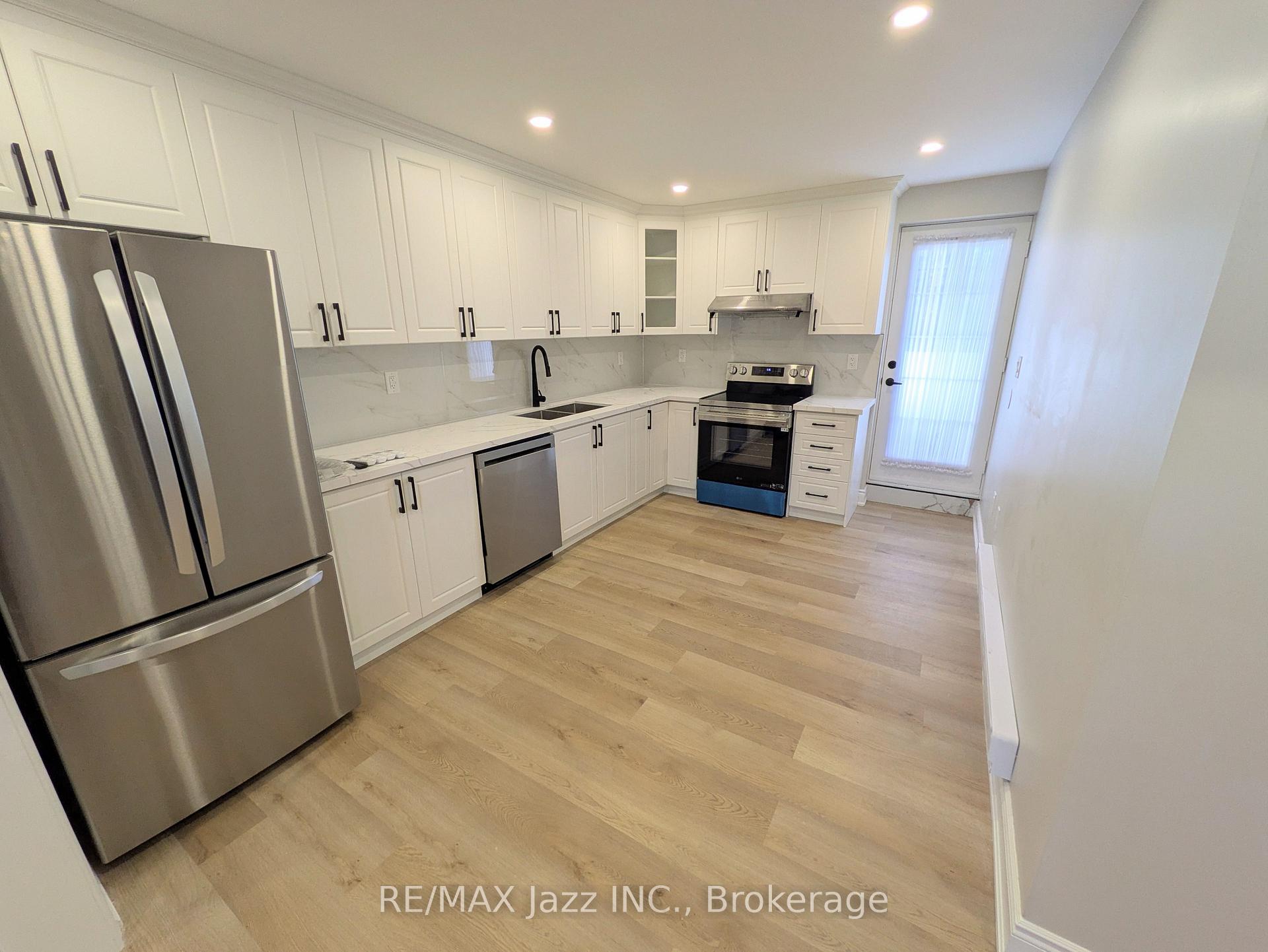 Photo 13 of Unit 2, 311 Dwight Avenue, Oshawa, Lakeview — HOMEH