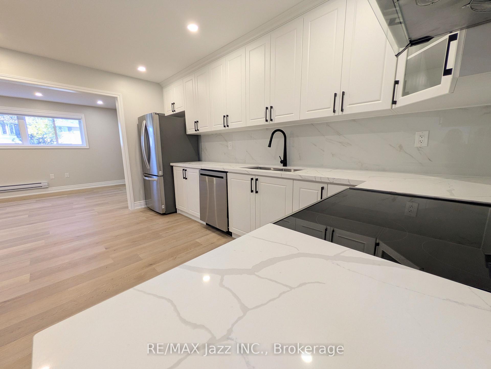 Photo 16 of Unit 2, 311 Dwight Avenue, Oshawa, Lakeview — HOMEH