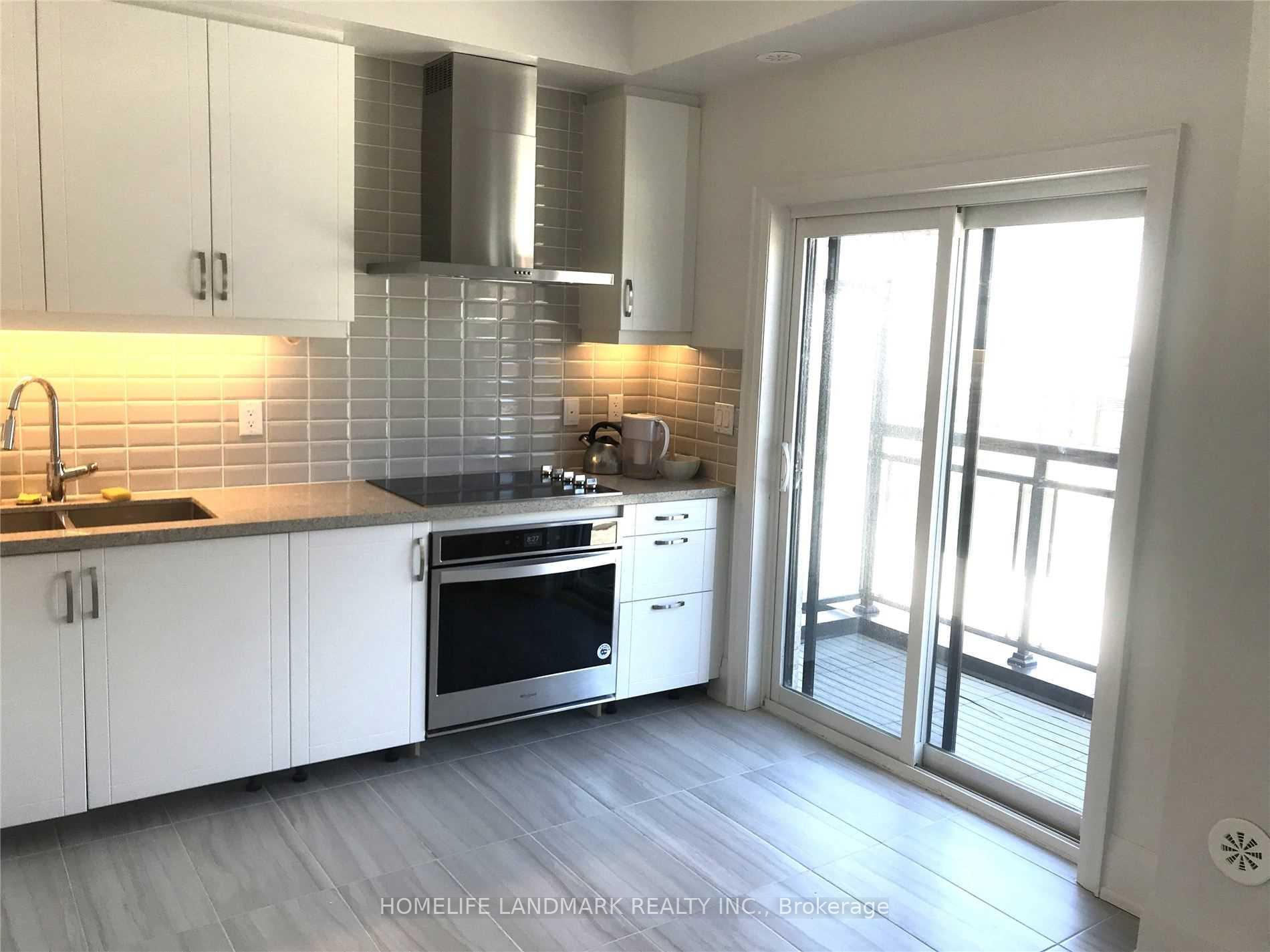Photo 12 of 111 Feeney Lane, Markham, Commerce Valley — HOMEH