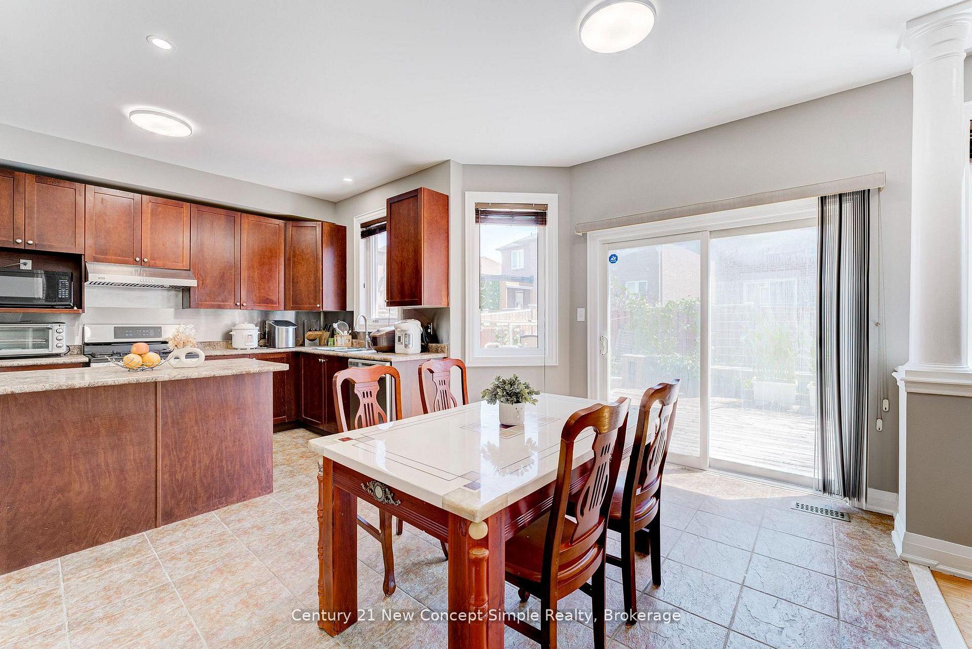 Photo 9 of 31 Donhaven Road, Markham, Greensborough — HOMEH