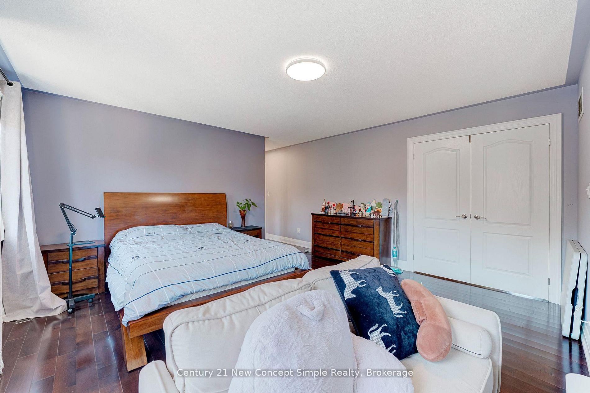 Photo 16 of 31 Donhaven Road, Markham, Greensborough — HOMEH