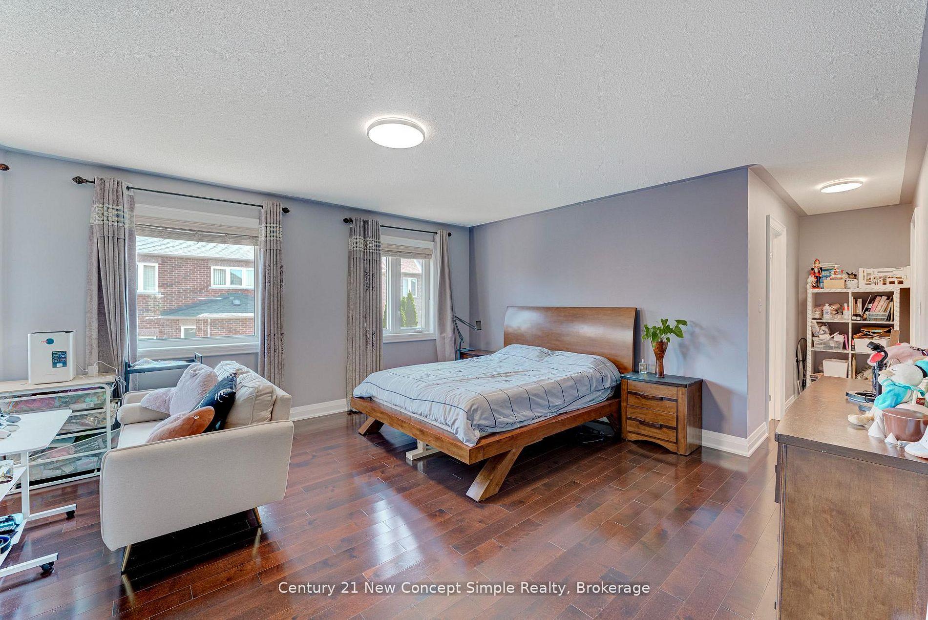 Photo 17 of 31 Donhaven Road, Markham, Greensborough — HOMEH