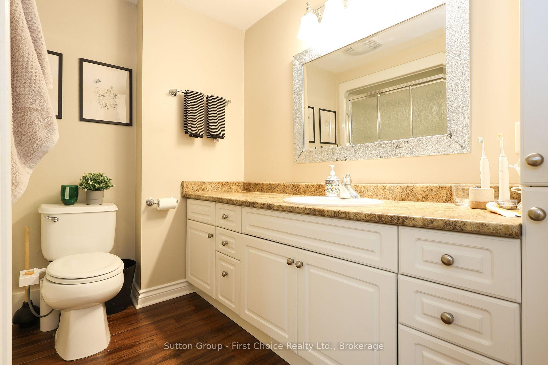 Photo 12 of Unit 2, 80 Ontario Street, Stratford — HOMEH