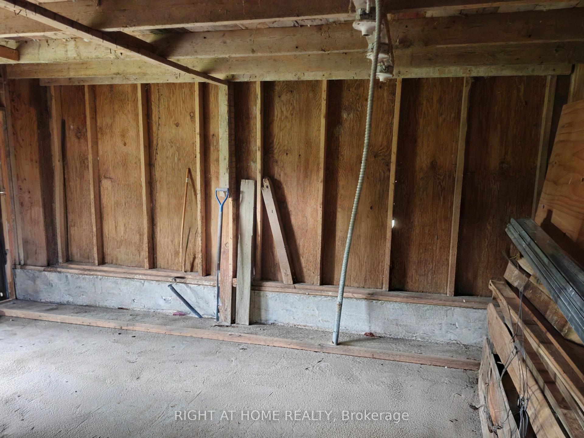 Photo 38 of 7231 Baseline Road E, Chatham-Kent, Wallaceburg — HOMEH