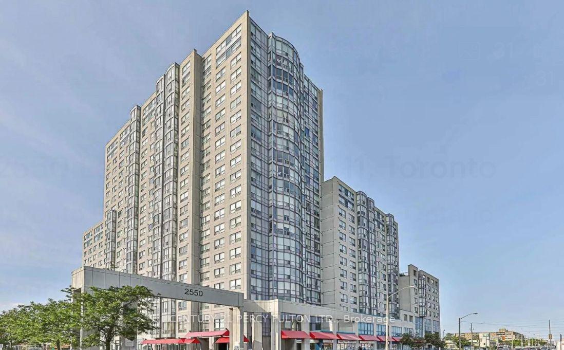 Front of Unit 721, 2550 Lawrence Avenue E